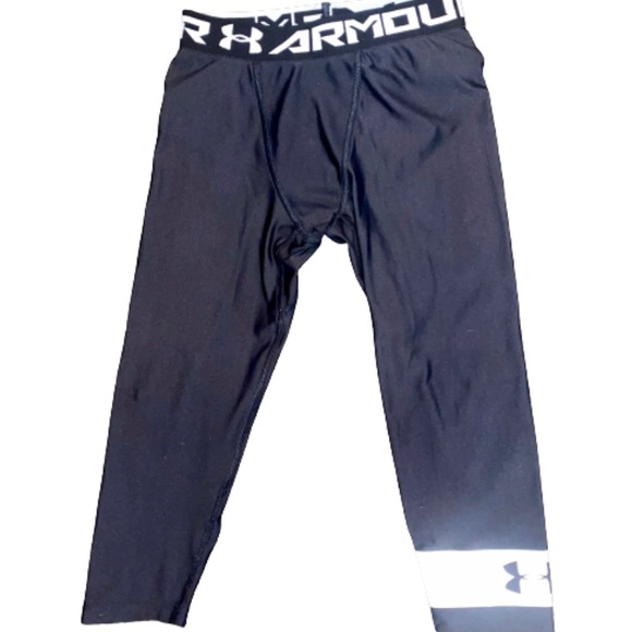 Under Armour Other - Under Armour Boys Youth Size Medium Black & White Athletic Leggings